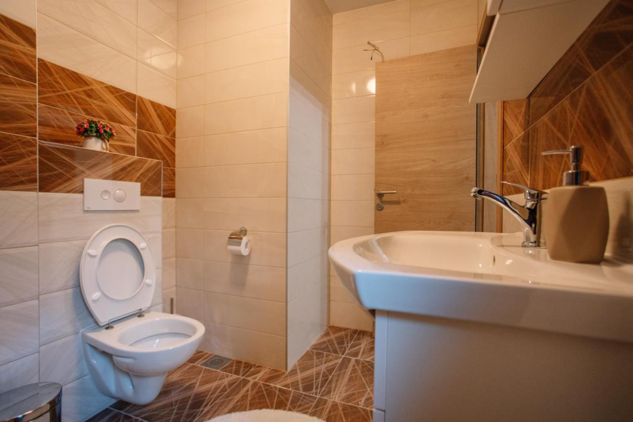 Apartments Hana City Center Livno Exterior foto
